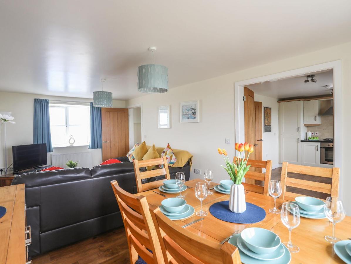 Holiday home Drosgl Llangefni